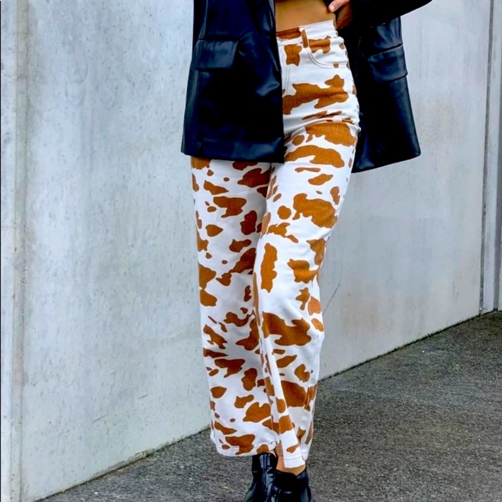 Shekou, Let’s Moo-ve Jeans in Brown